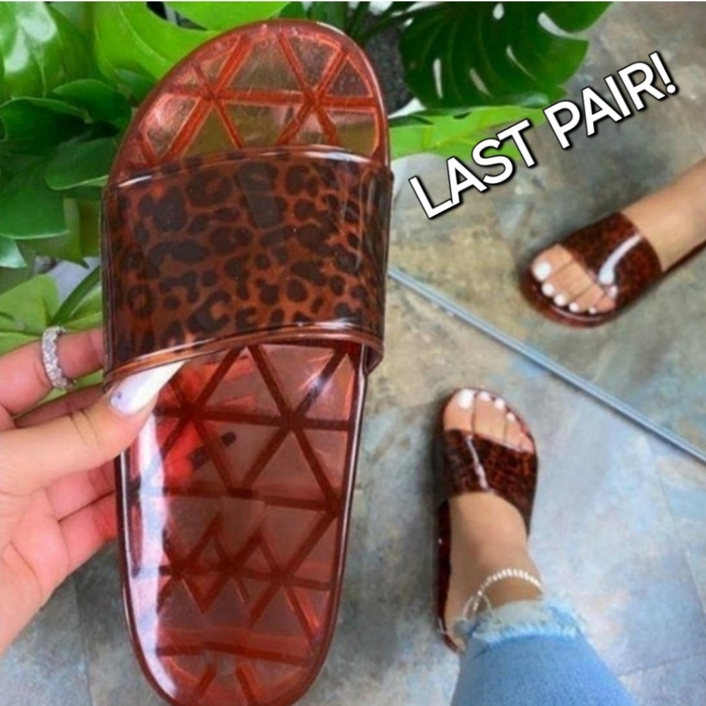 NEW! Hot-Girl-Summer Jelly Slides